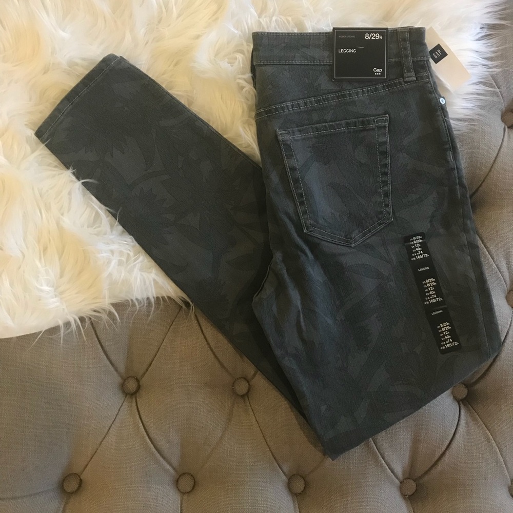 GAP Denim Floral Plant Legging Jeans